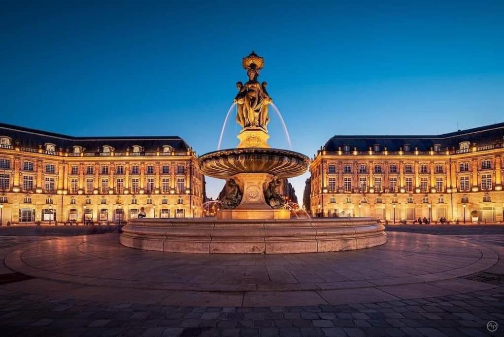 Bel En Pierre De 100 M2 Avec Cour. *